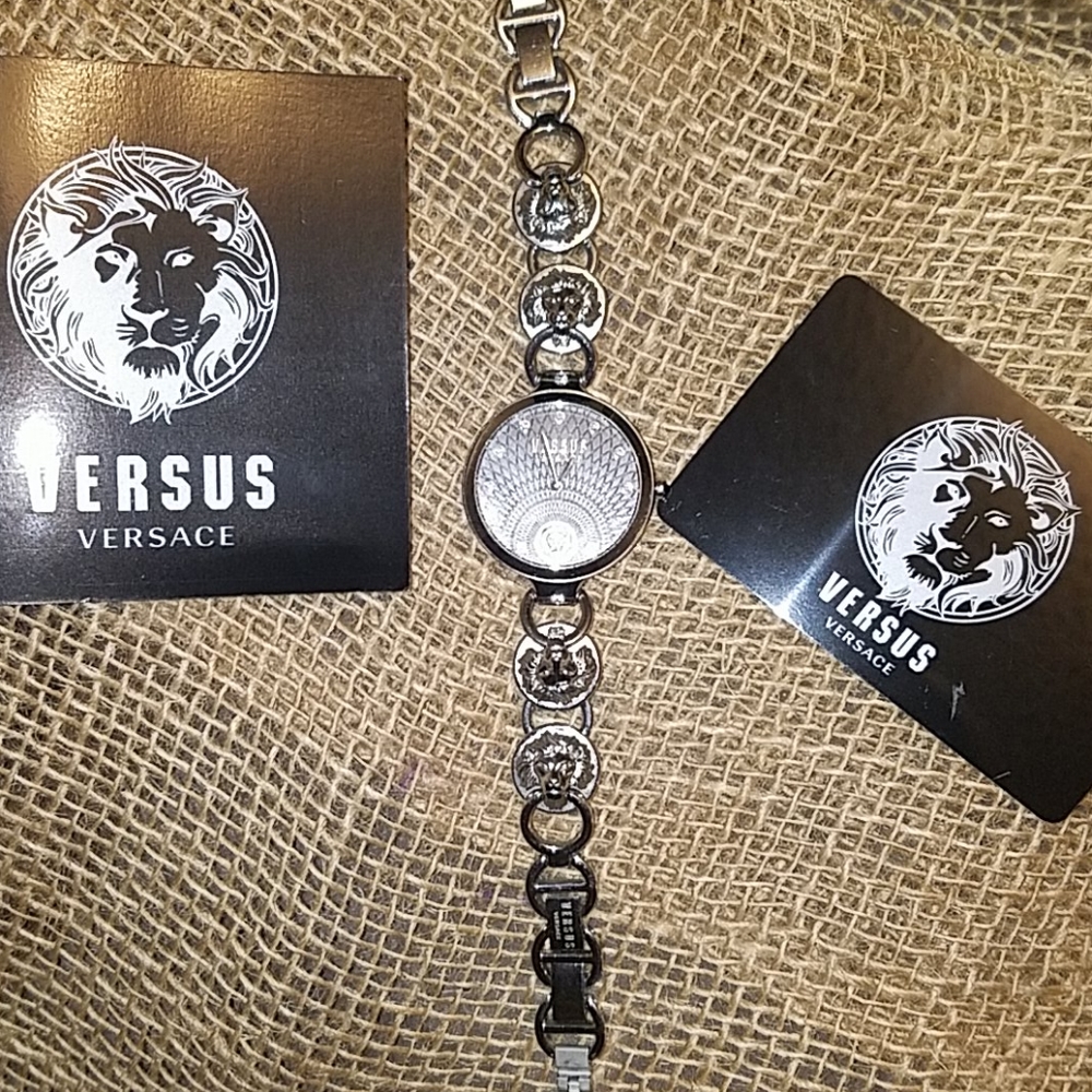 Designer Watch - Picture 7 of 11